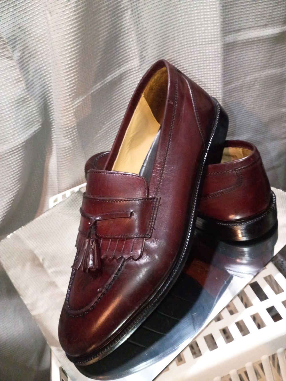 Men's Burgundy Leather Tassel Loafers - Classic Slip-On Dress Shoes